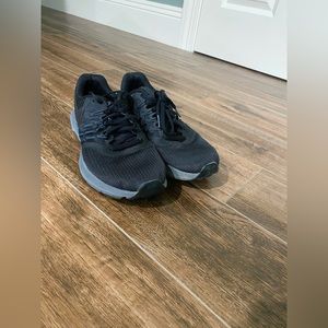 Men Nike athletic shoe